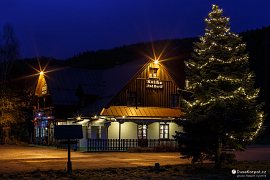 Vánočně laděná Koliba pod horů v Dolní Bečvě (2021)