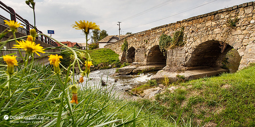 Turecký most cez rieku Ipeľ v Poltári