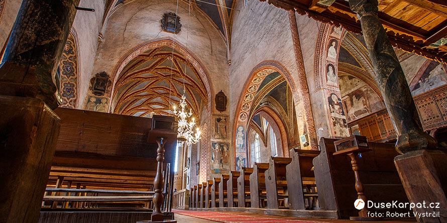Štítnik - evangelický kostel s rozsáhlou freskovou výzdobou