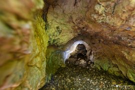 Vstup do jeskyně Cseszneki-barlang (2021)