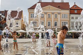Příjemné letní osvěžení přímo na náměstí Széchenyi tér (2021)