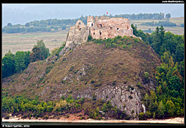Zřícenina hradu Čorštýn (Czorsztyn)