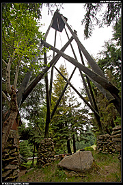 Gorce - zvonička u Papežské kaple