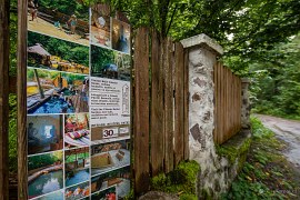 Reklama na místní koupele Băile Csiszár (Csiszár Fürdő) (2024)