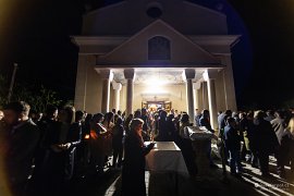 Navštěvovaný je i obřad u sosuedního pravoslavného kostela (2025)