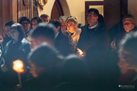 Věřící na půlnoční (2025)