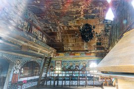 Malovaný interiér kostela (2025)