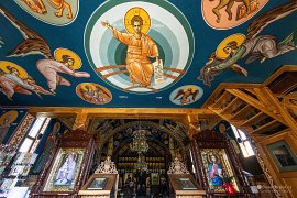 Interiér kostela (2025)