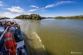 Soutok dvou z mnoha dunajských ramen, na cestě do Sfântu Gheorghe (2023)
