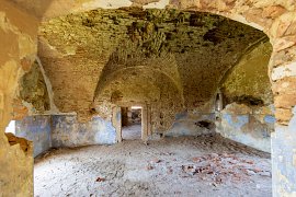 Dochovalá místnost v interiéru hradu (2025)