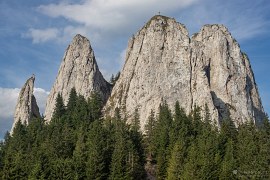 Čtyřvrcholová skála Piatra Singuratică (2024)