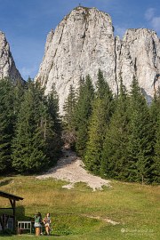 Ohromující vápencové útesy (2024)