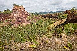 Sopečný kráter (2024)