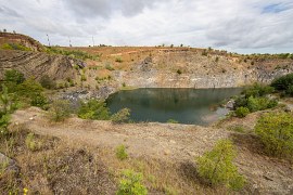 Smaragdové jezero (2024)