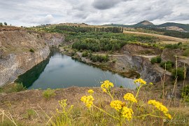 Smaragdové jezero (2024)