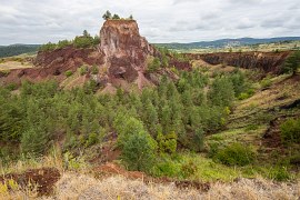 Sopečný kráter (2024)