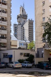 Panel mezi panely (2025)