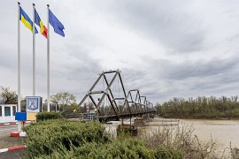 Most nese jméno akademika Mihaie Popa (podul istoric Academician Mihai Pop) (2025)