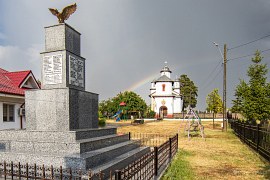 Pravoslavný kostelík (biserica ortodoxă) v obci Măgurele (2024)