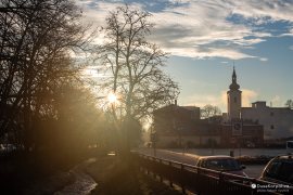 Říčka Tŕstie v centru Staré Turé (2023)