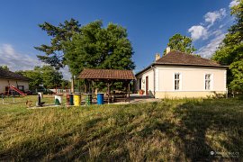 Bývalá škola (2025)