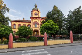 Karlovické gymnázium (Карловачка гимназија), nejstarší střední škola v Srbsku (2025)