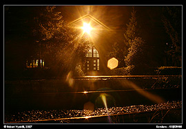 Korolevo - vlakové nádraží za nočního deště