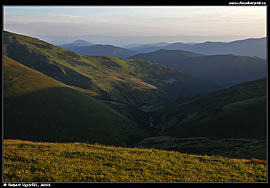 Pohled z hory Stoh do údolí k jihozápadu